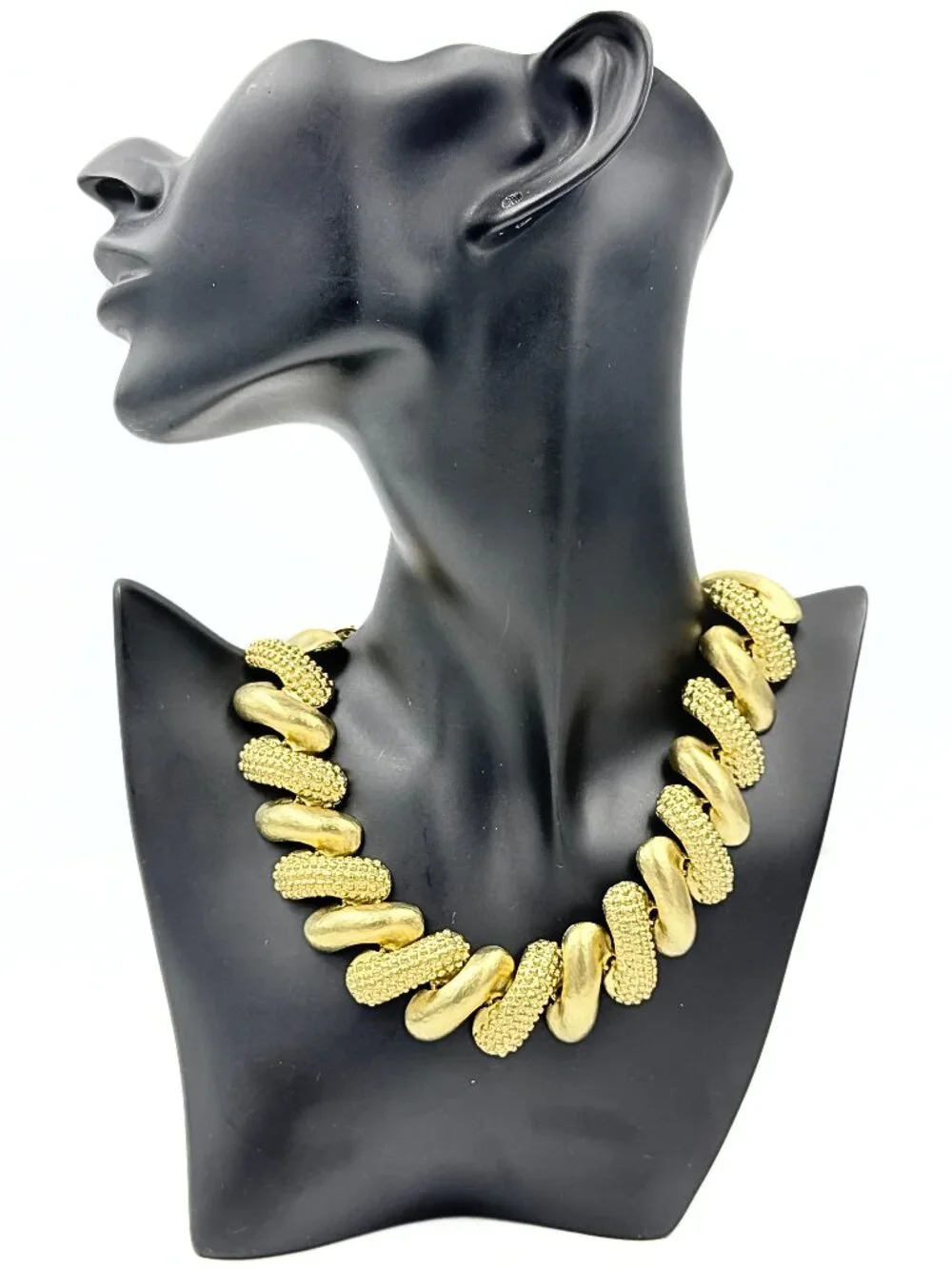 Stunning Signed Textured Gold Plate Modernist Byzantine Collar Necklace